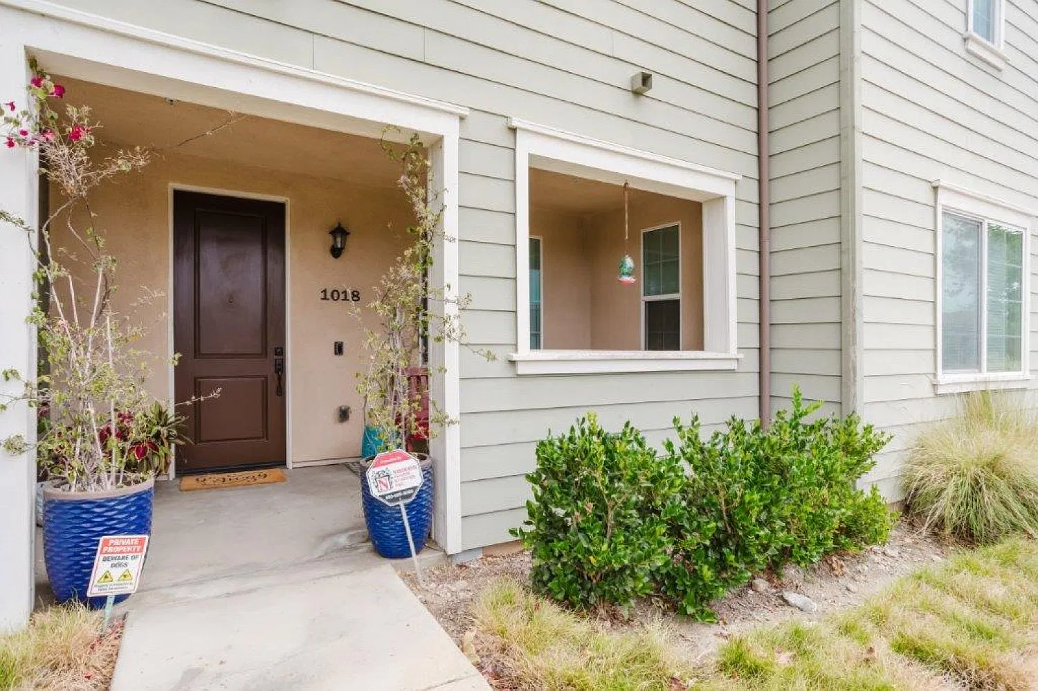 4 bed, 2380 sqft, $4,500 — Photo 1