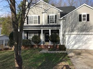 8606 Sam Dee Rd, Charlotte, NC 28215