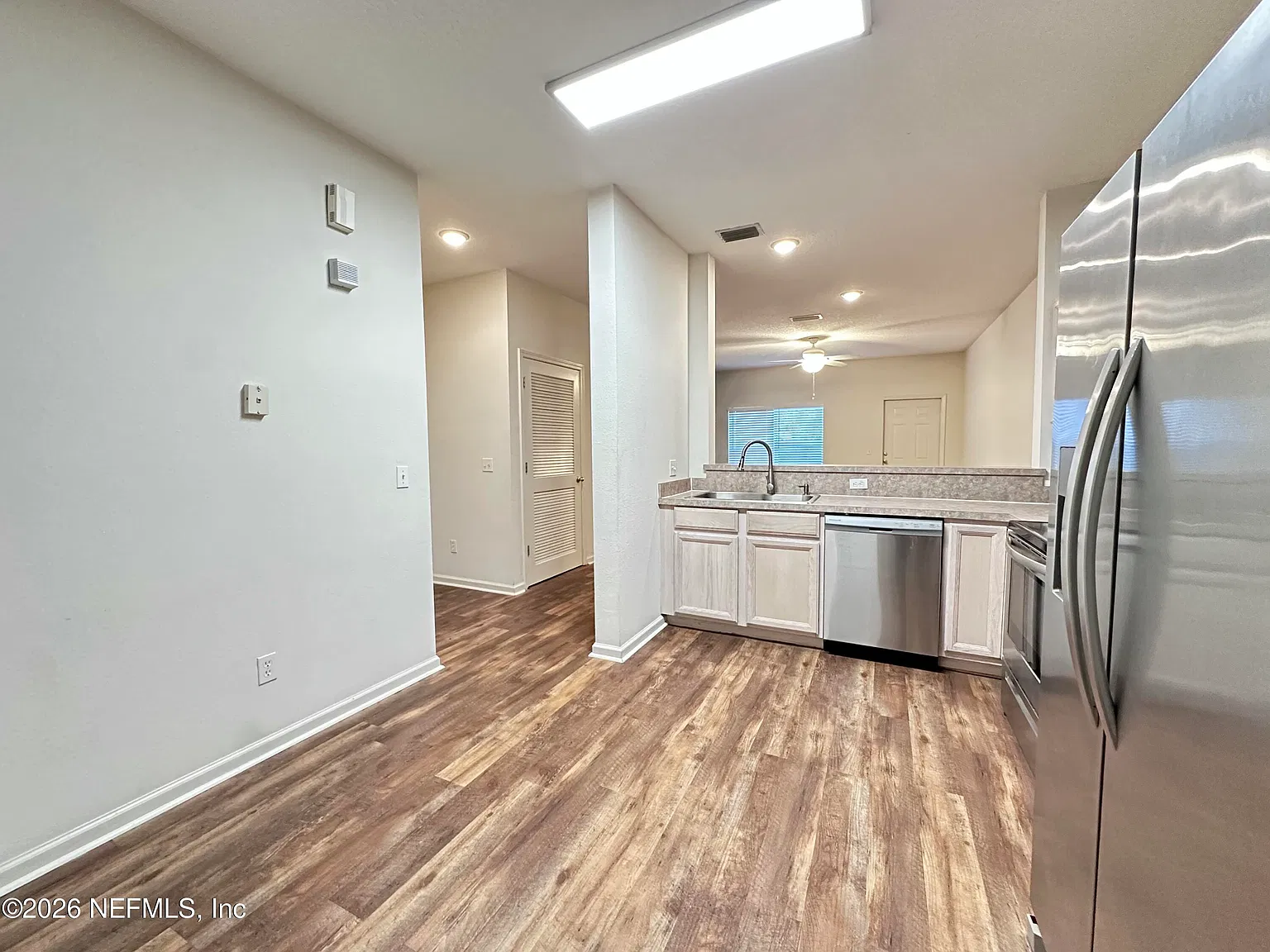 2 bed, 2.5 bath, 1222 sqft, $1,850 — Photo 3