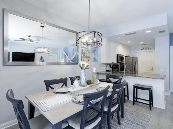 76 Laurel Oaks Circle, Tequesta, FL 33469