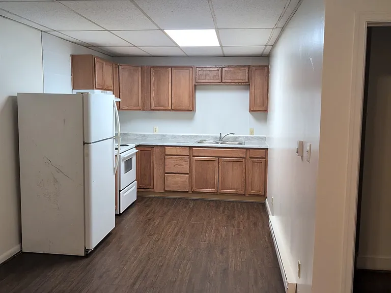 150 Main St #11 — Photo 2