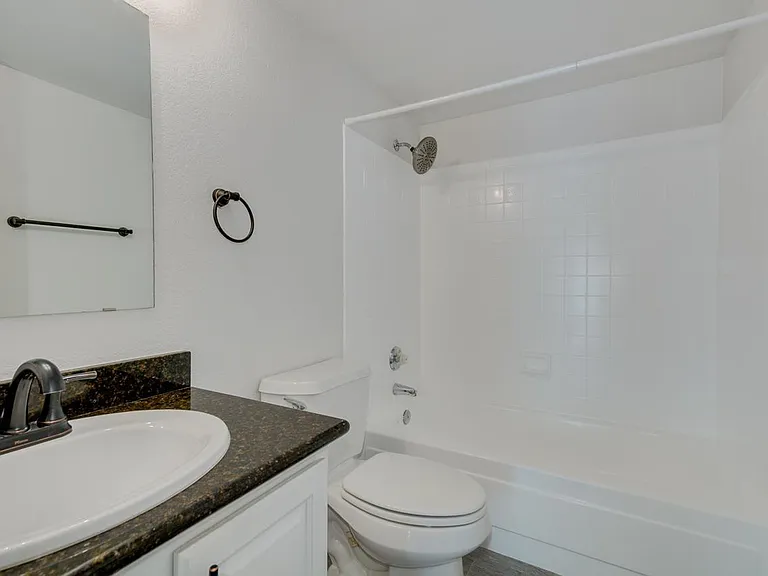 5995 N 78th St #1104 — Photo 10
