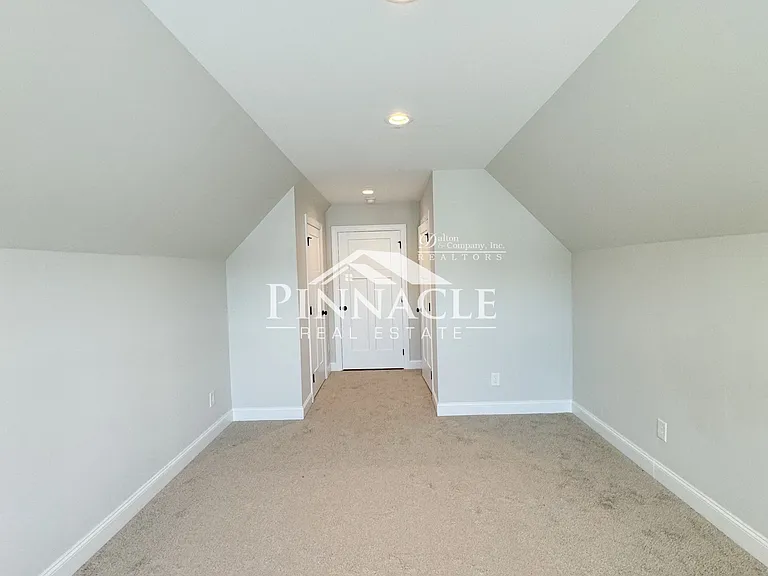 1164 Stoney Ridge Blvd — Photo 47