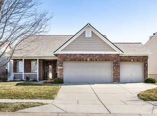 3439 Firethorn Dr, Whitestown, IN 46075