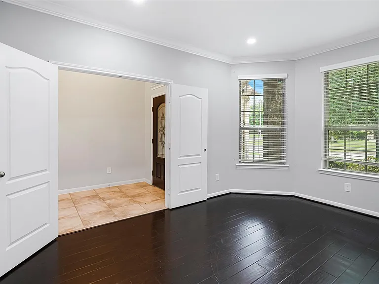 22727 Whispering Timbers Way — Photo 4