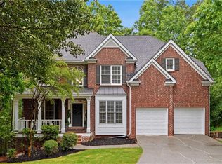 682 Montglade Ct, Suwanee, GA 30024