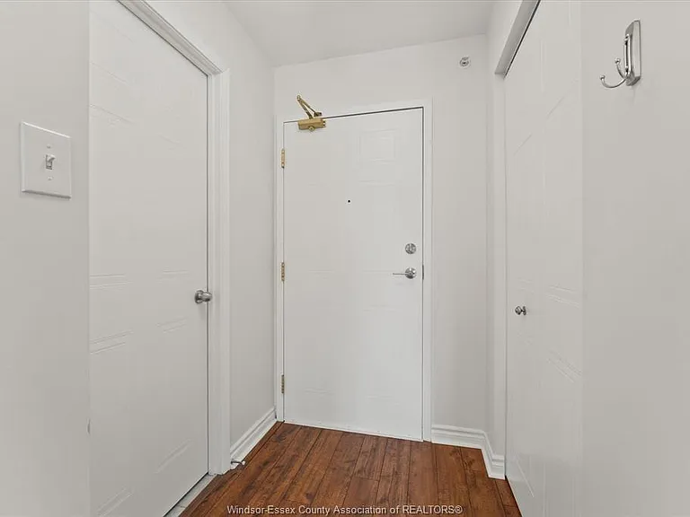 1547 Grand Marais Rd W #407 — Photo 4