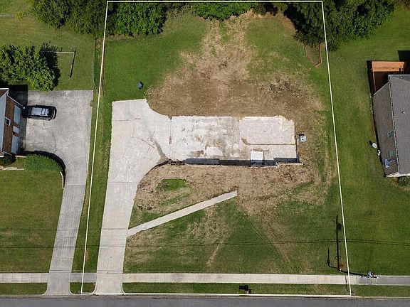 2nd image of 1808 7th St NW #14