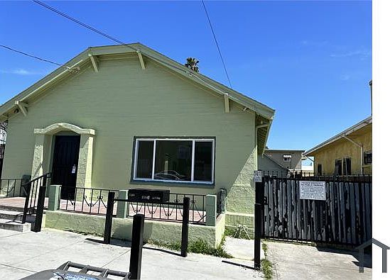 1st image of 2580 60th Ave