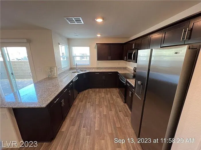 2750 Frosted Teal Ave — Photo 7