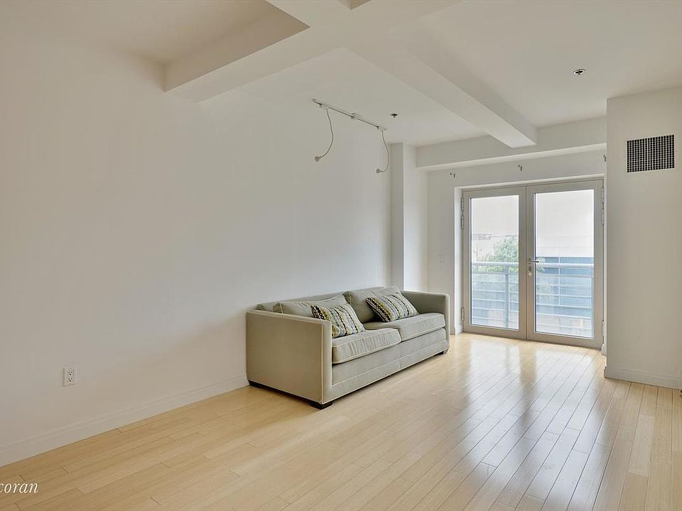1st image of 302 2nd St APT 3C