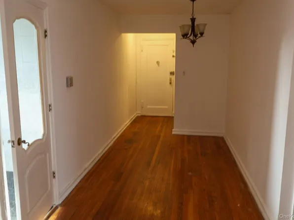 65-65 118th St #6F, Richmond Hill, NY 11418