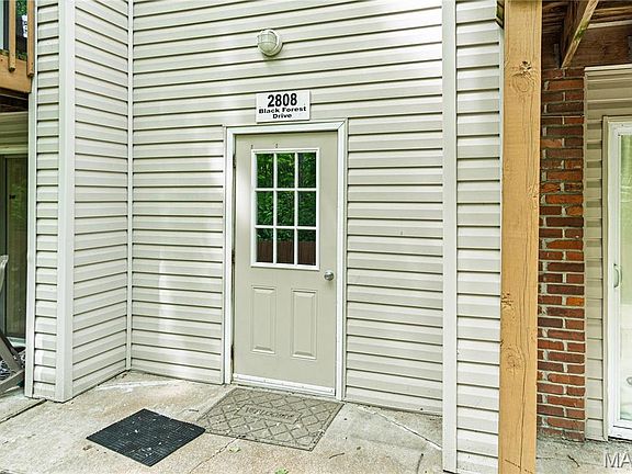 2nd image of 2808 Blackforest Dr APT D