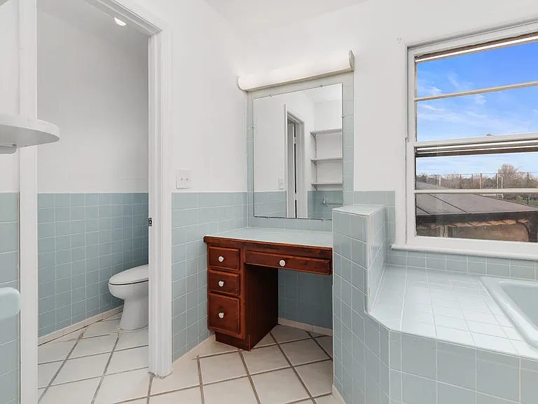 6138 Beachway Dr — Photo 23