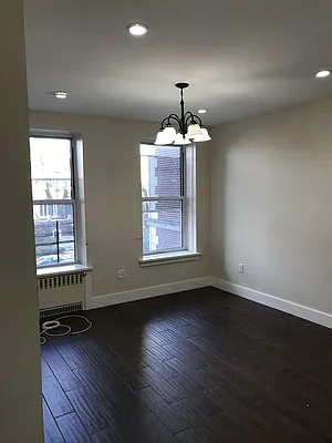 Rented by Mdays Realty | media 2