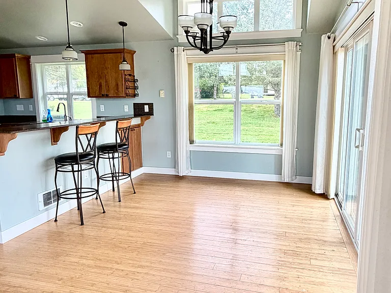 5469 S Shore Dr — Photo 9