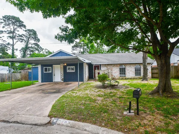 710 Barnesville St, Channelview, TX 77530