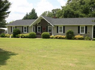 171 Grant Dr, Pelzer, SC 29669