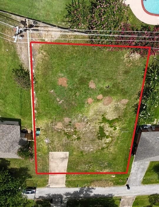2nd image of 3106 Knoll St