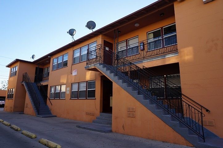 1st image of 9128 National Blvd APT 6