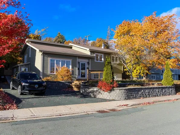30 Mansfield Crest, St. John's, NL A1E5E7