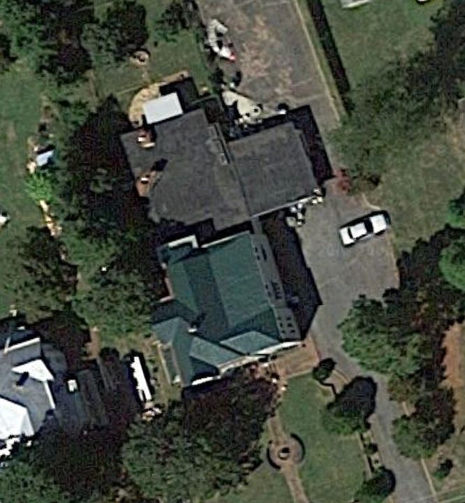 2nd image of 175 N Main St