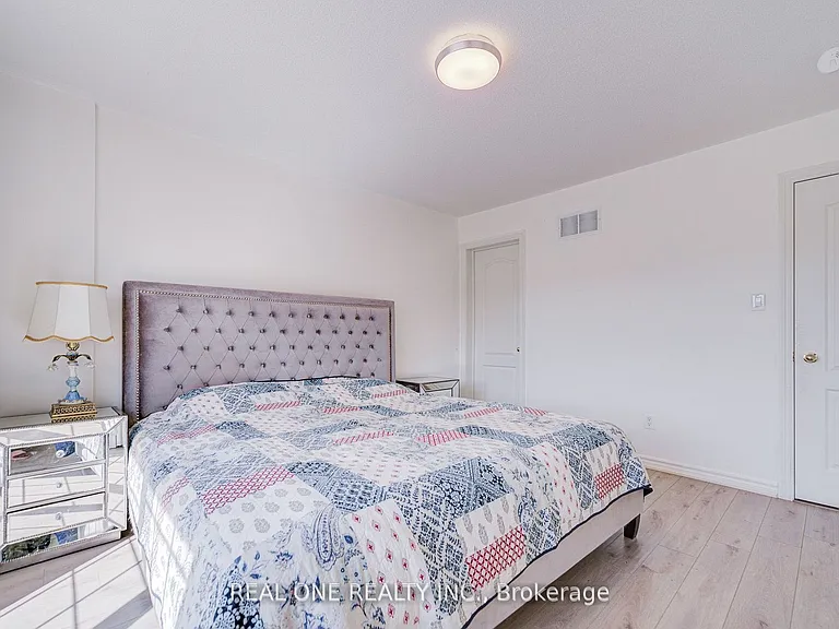 9 Ruskov Ln #UPPER — Photo 28