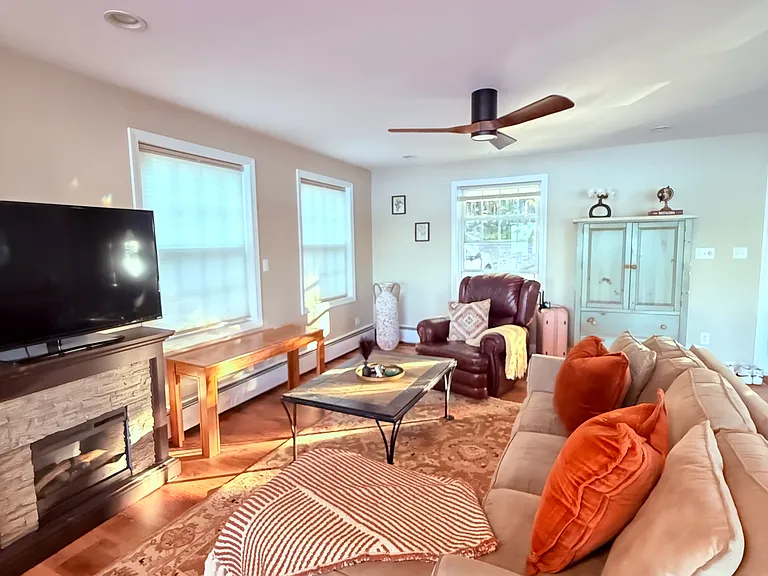 167 Camelot Shore Dr — Photo 6