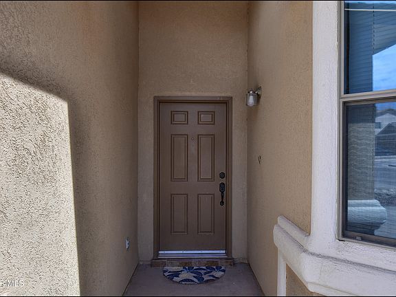 4th image of 5021 Silver Ranch Ave