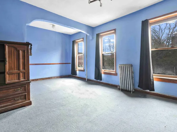 695 Quincy Street image 5 of 20