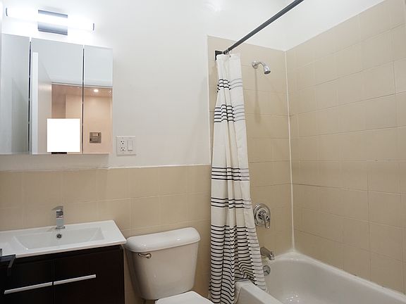 5th image of 818 Marcy Ave APT 3D