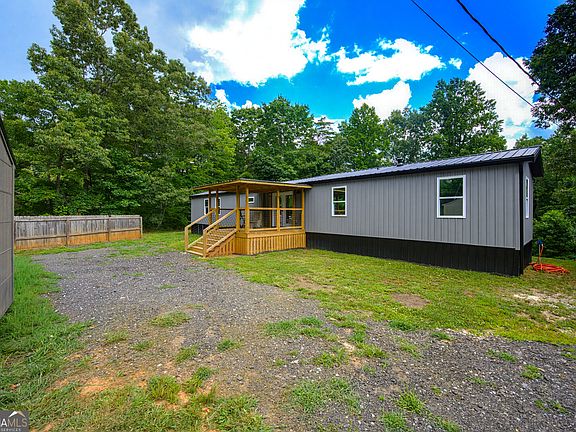 3rd image of 615 Winters Mountain Rd