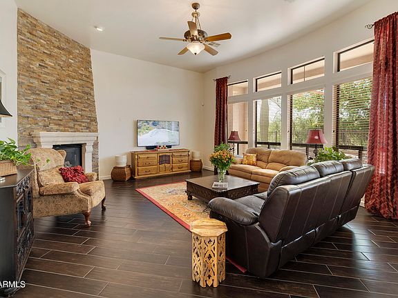 3rd image of 8035 E TETON Circle