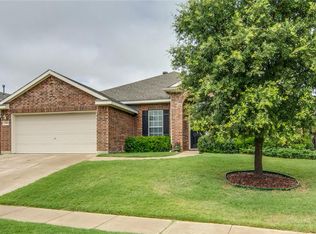 13069 Fencerow Rd, Fort Worth, TX 76244