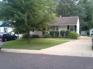 1046 Kuhlman Ln, Saint Louis, MO 63119