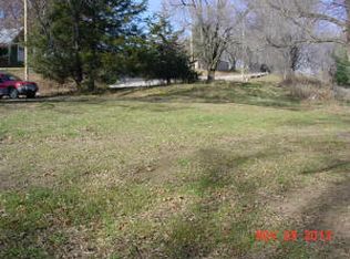 575 Spring St, Amazonia, MO 64421