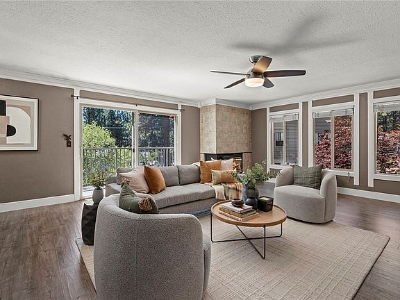 4th image of 820 Oriole Way #70