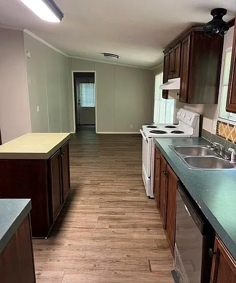16469 Spring Rain Ct — Photo 6