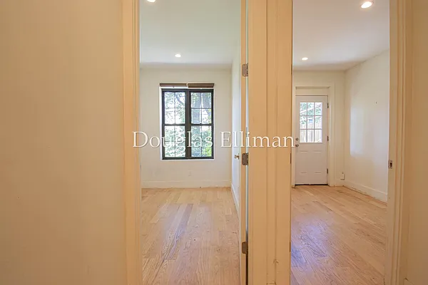 Rented by Douglas Elliman | media 17