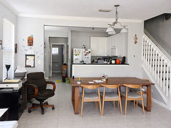 5th image of 8410 Drayton Park Dr