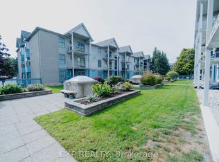 2010 Cleaver Ave #124, Burlington, ON L7M 4C1
