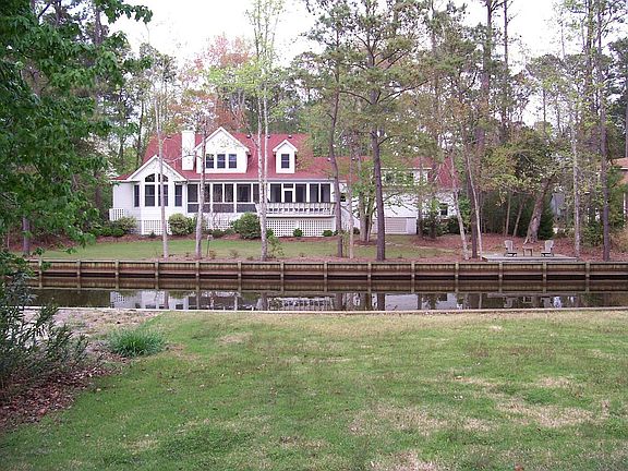 Canal leads to deep water!