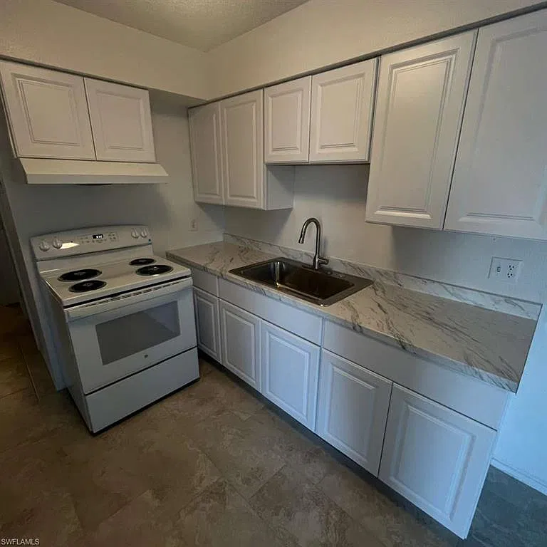 2 bed, 1.0 bath, 800 sqft, $1,100 — Photo 1