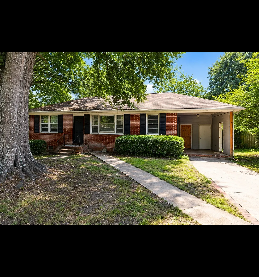 1226 Baker Dr — Photo 2