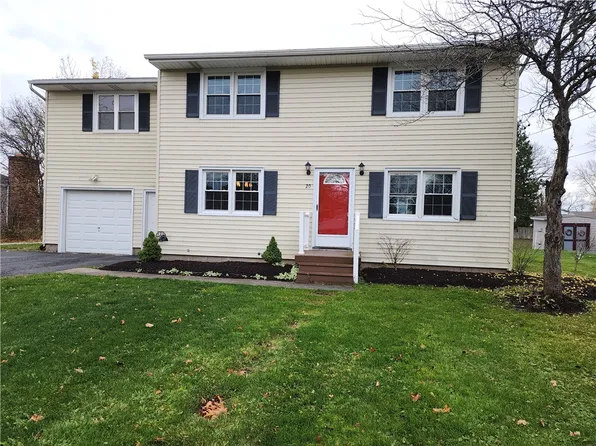 20 Notre Dame Dr, Rochester, NY 14623