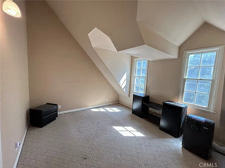 300 S Timken Rd — Photo 22