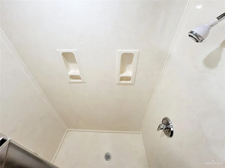 2402 Tahiti Dr #6 — Photo 14