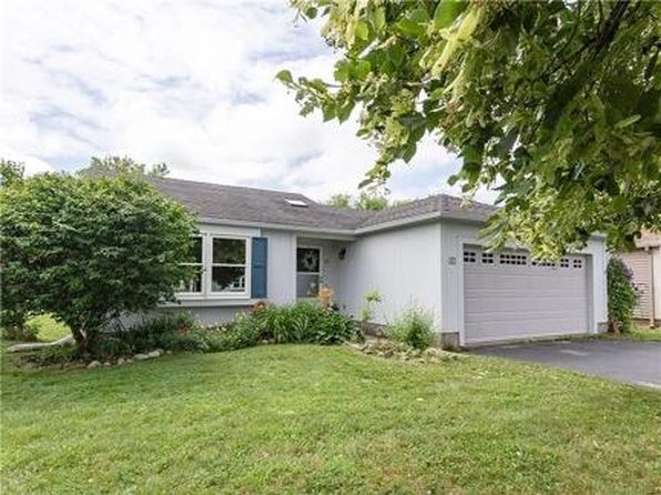 39 Lone Oak Cir