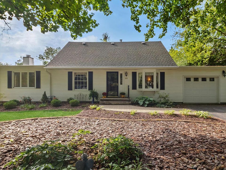 469 Waubun DRIVE, Fontana, WI 53125 Zillow