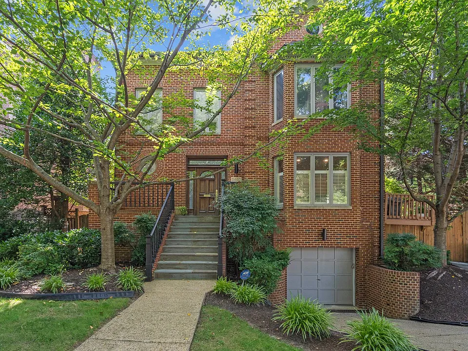 5430 Chevy Chase Pkwy NW